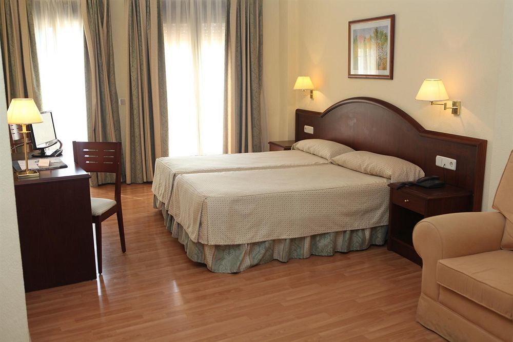 Hotel Trafalgar Jerez de la Frontera Kamer foto